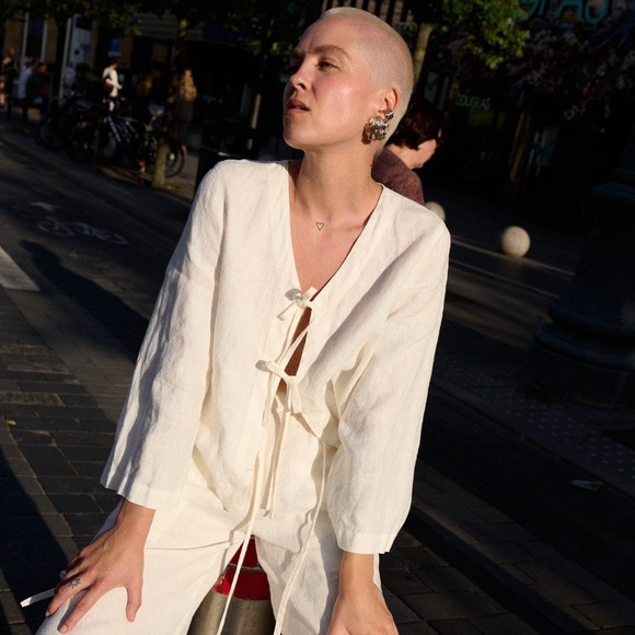 Marina Linen Tie-Front Top – Milky White - Picture 2 of 7